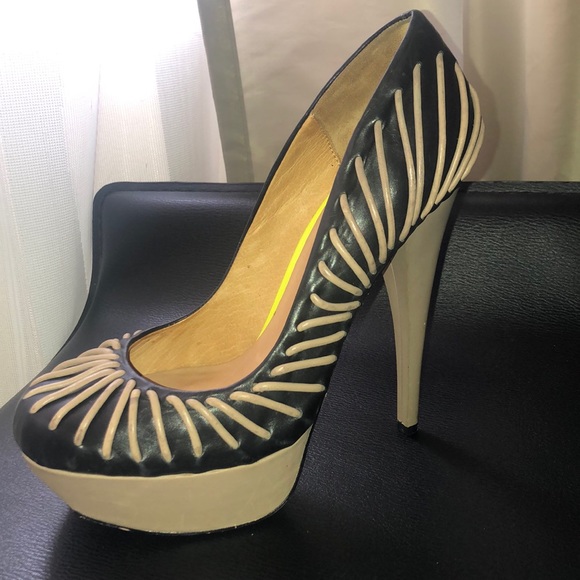 L.A.M.B. Platform Pumps - Picture 3 of 6